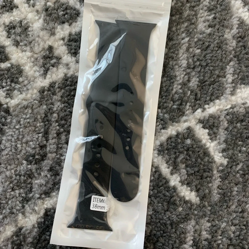 💪🏻 Set of Four Apple Watch Bands 38mm S/M (aftermarket)